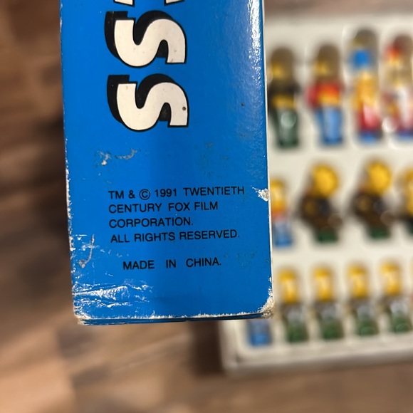 Vintage 1991 The Simpsons 3-D Chess 32 Pieces ONLY - Picture 3 of 13